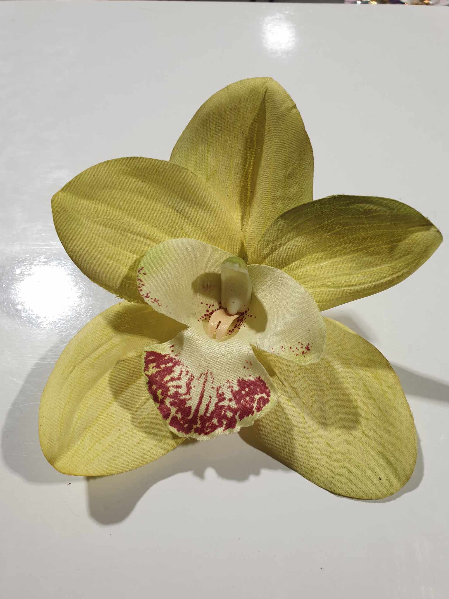 FRANTASY ISLAND Single Small Cymbidium Orchid Hair Flower